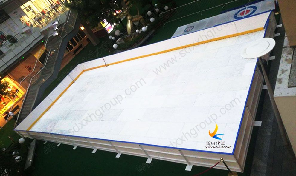 Synthetic Ice-Skating Panels