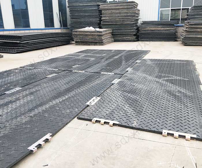 Construction Base X Mats