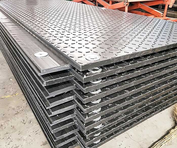 Interlocking Hollow Amphi X Mats