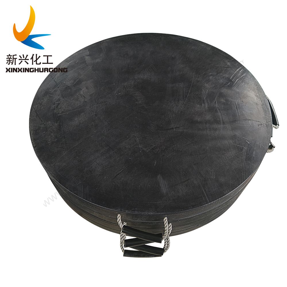 UHMWPE handled Crane stabilizer outrigger pads