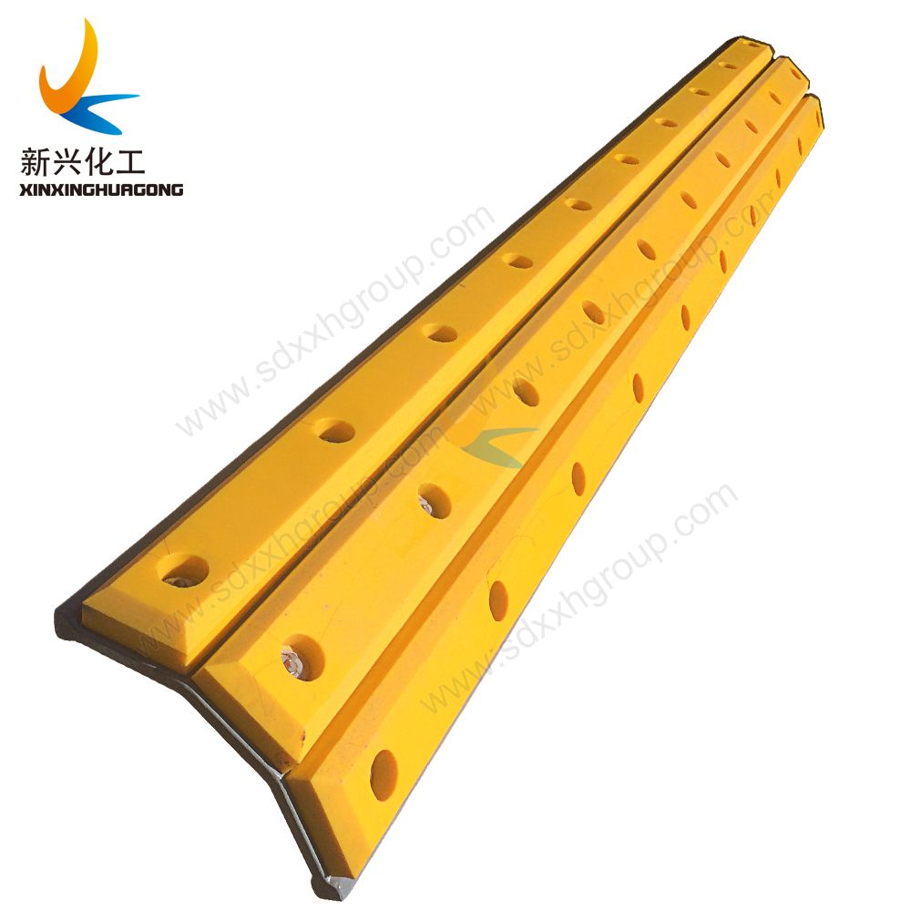 UHMWPE panel impact resistant marine fender facing pads