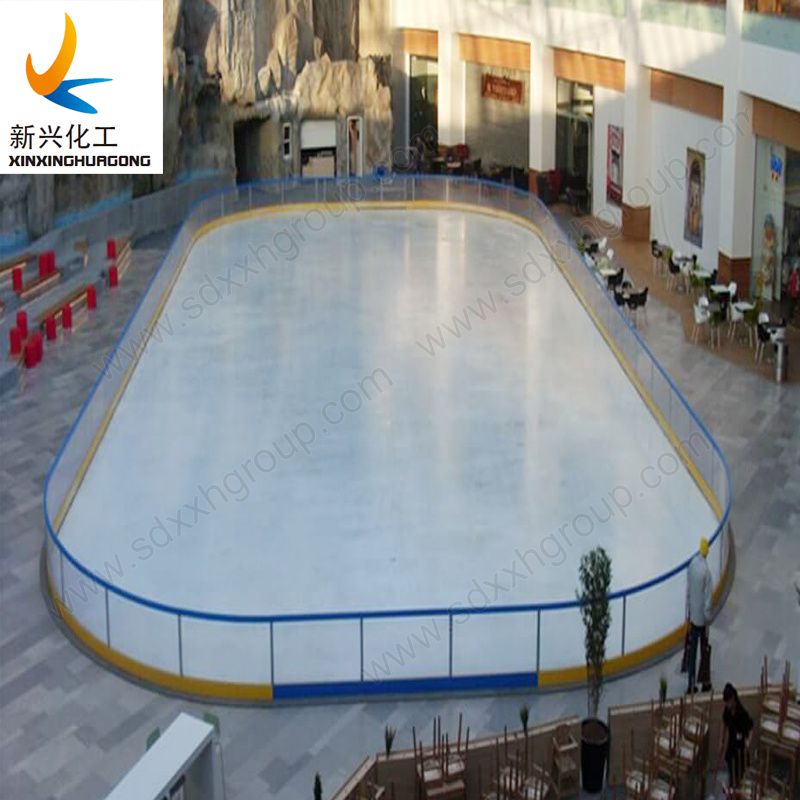UHMWPE self-lubrication synthetic ice