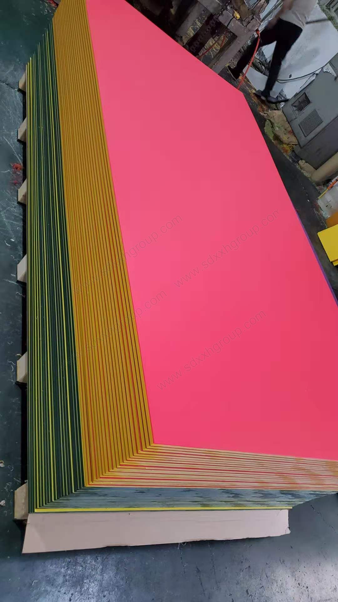 Chemical resistant Sandwich three layered HDPE sheet