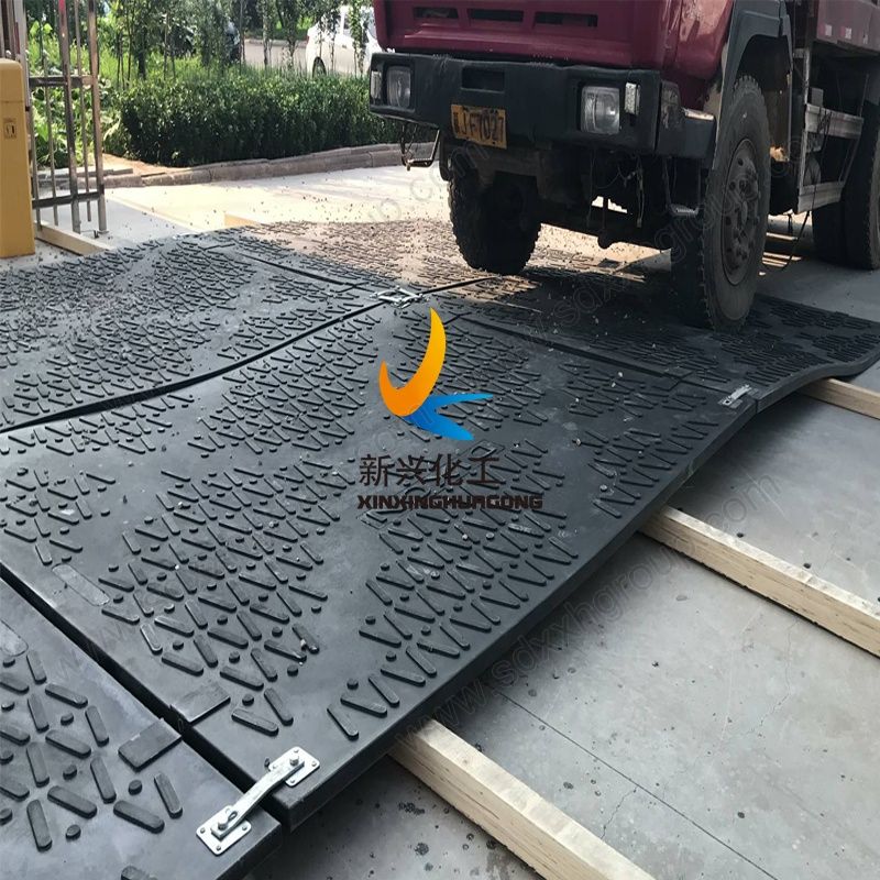 heavy duty UHMWPE mold pressed ground protection mats