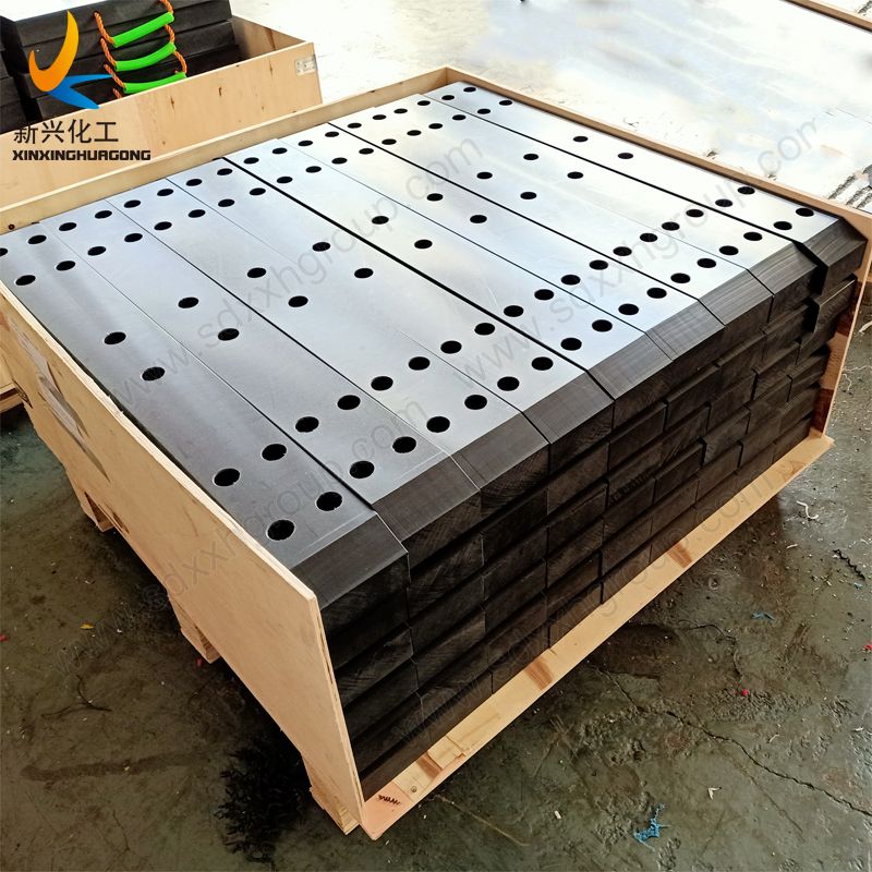 PE1000 wear resistant track shoes for amphibious excavator