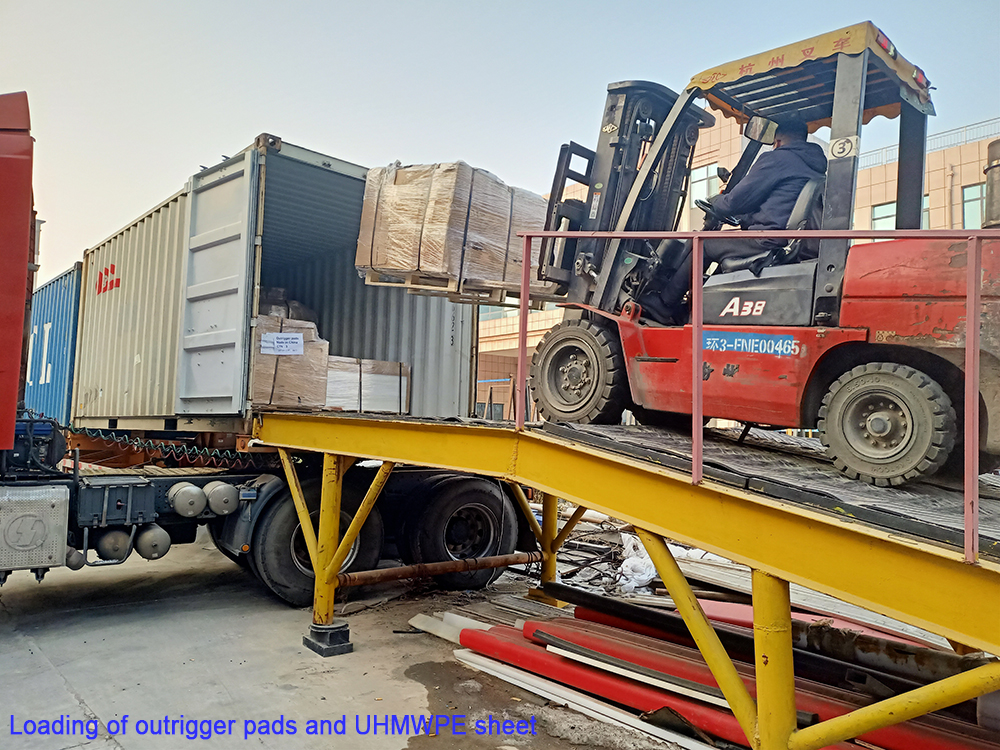 Loading for 20' container