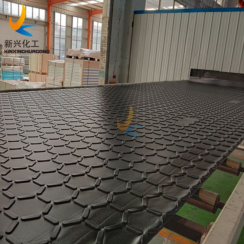 hexagon texture surface light duty ground protection mats