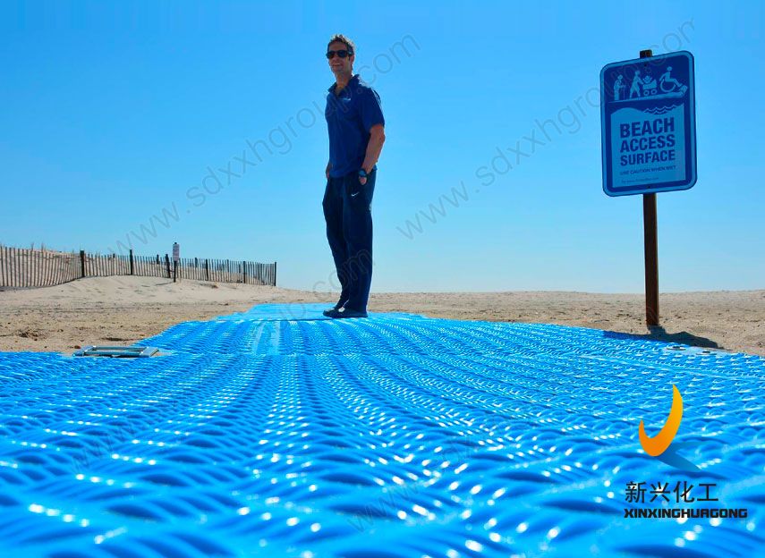 light weight portable HDPE wheelchair mats beach access