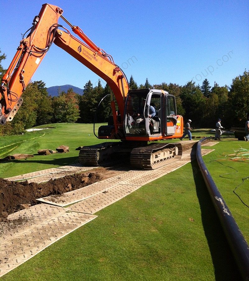 TRANSPORT ROUTES AND ACCESS ROADS FOR FORKLIFT TRUCKS