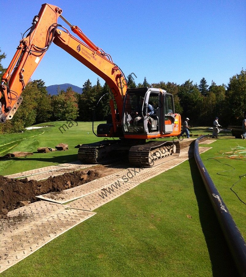 construction site safe work temporary road mats