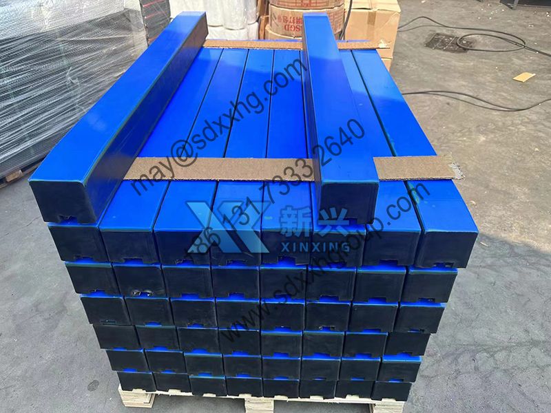 high impact resistant impact bar for conveyor