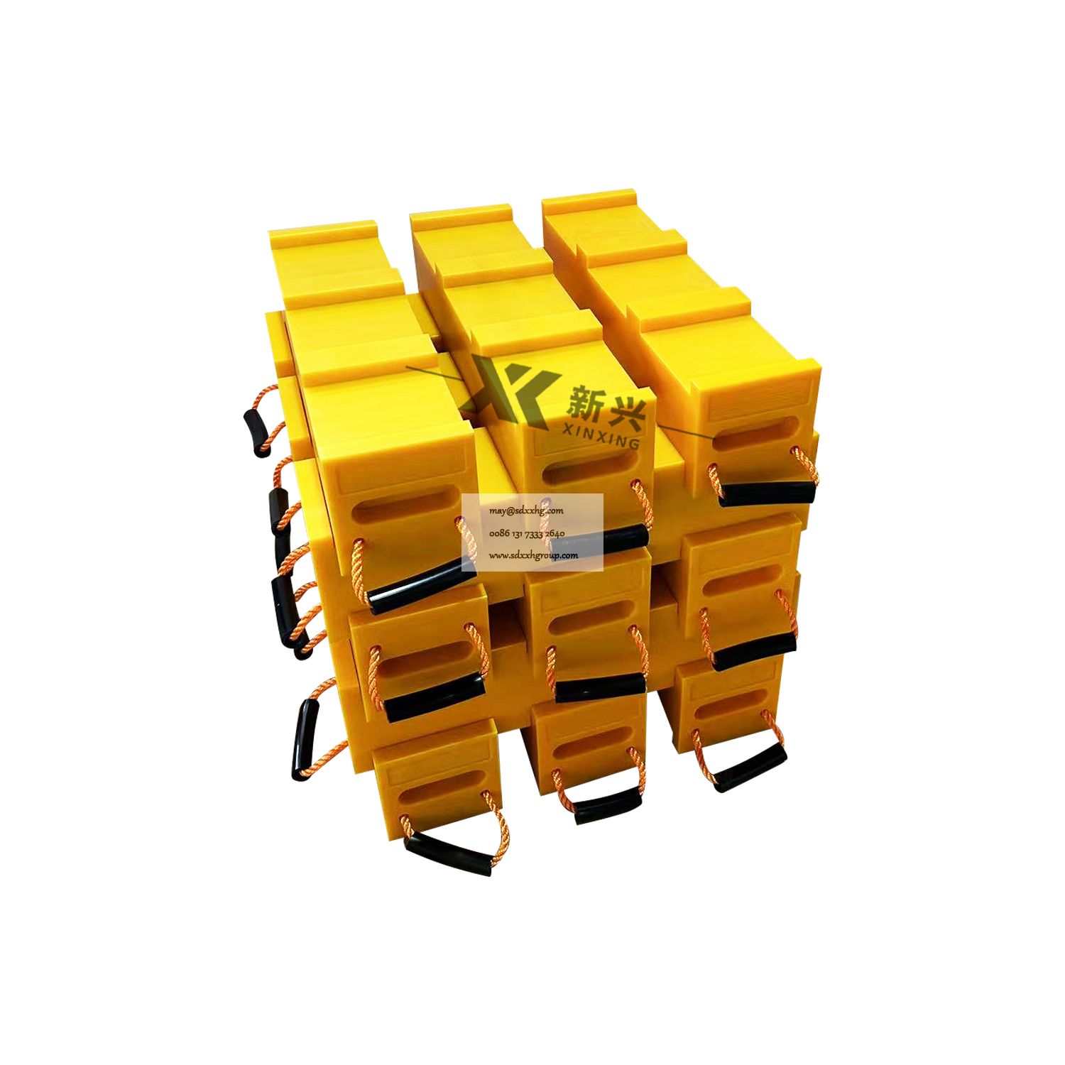 Super stacker Cribbing blocks with V-groove for round bar