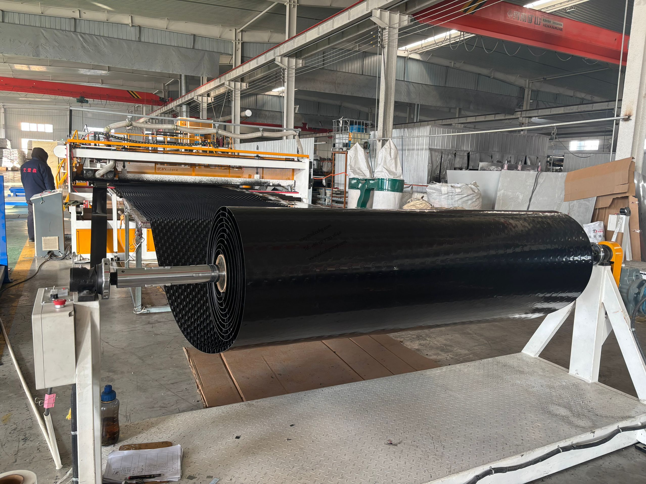 Concrete protective v-grip HDPE liner