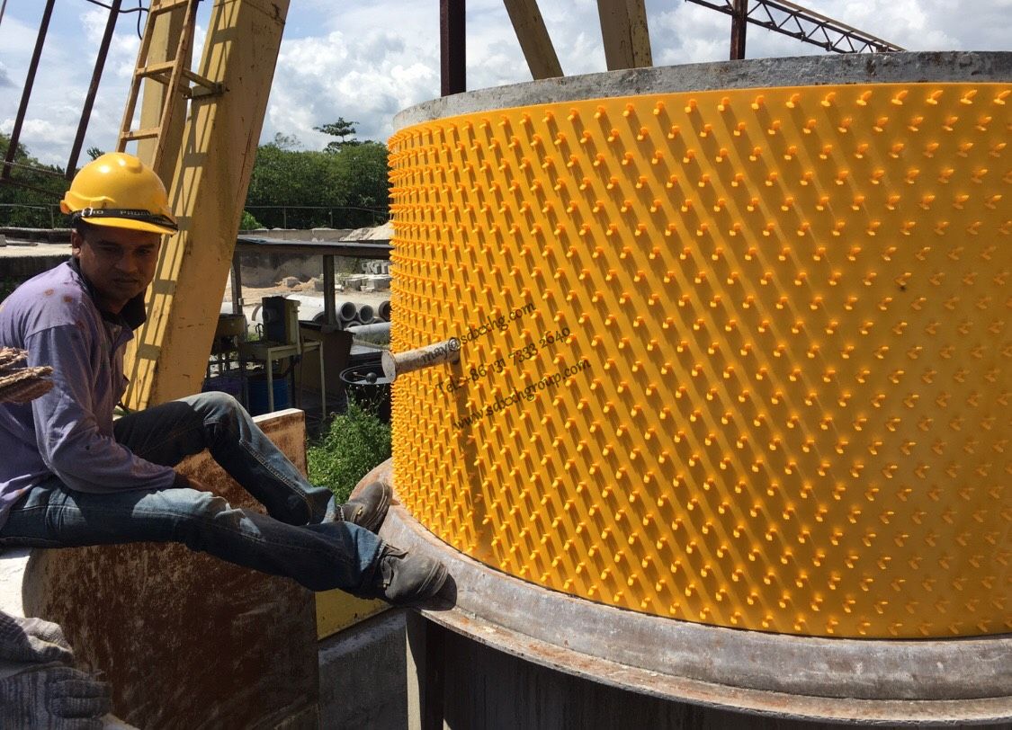 concrete protective liner HDPE V-grip pipe liner