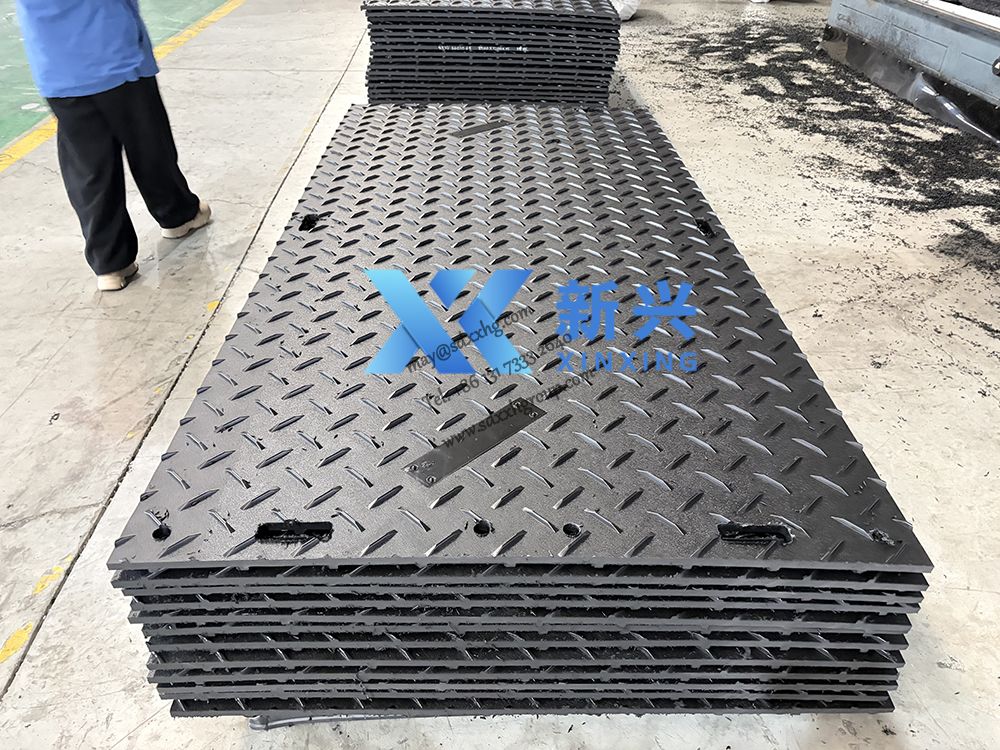 Heavy duty ground protection mats